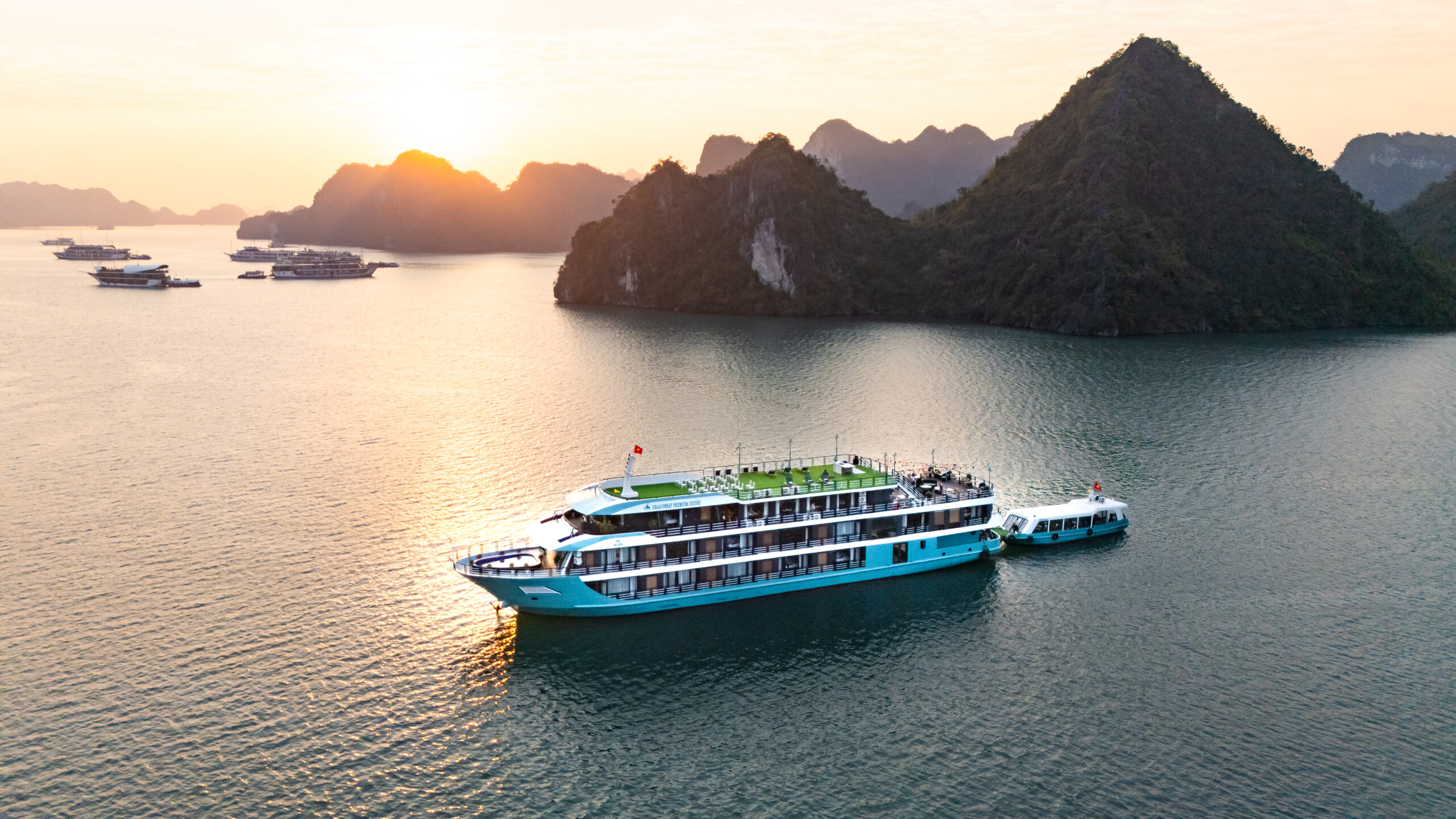 HALONG BAY 2 DAY 1 NIGHT WITH DRAGON BAY PREMIUM CRUISE